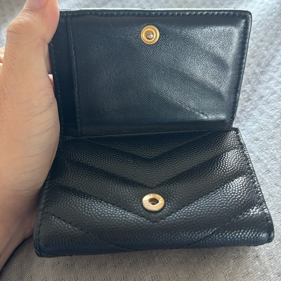 Authentic- YSL Cassandra Ultra Compact- Wallet -Tri fold - Picture 5 of 14